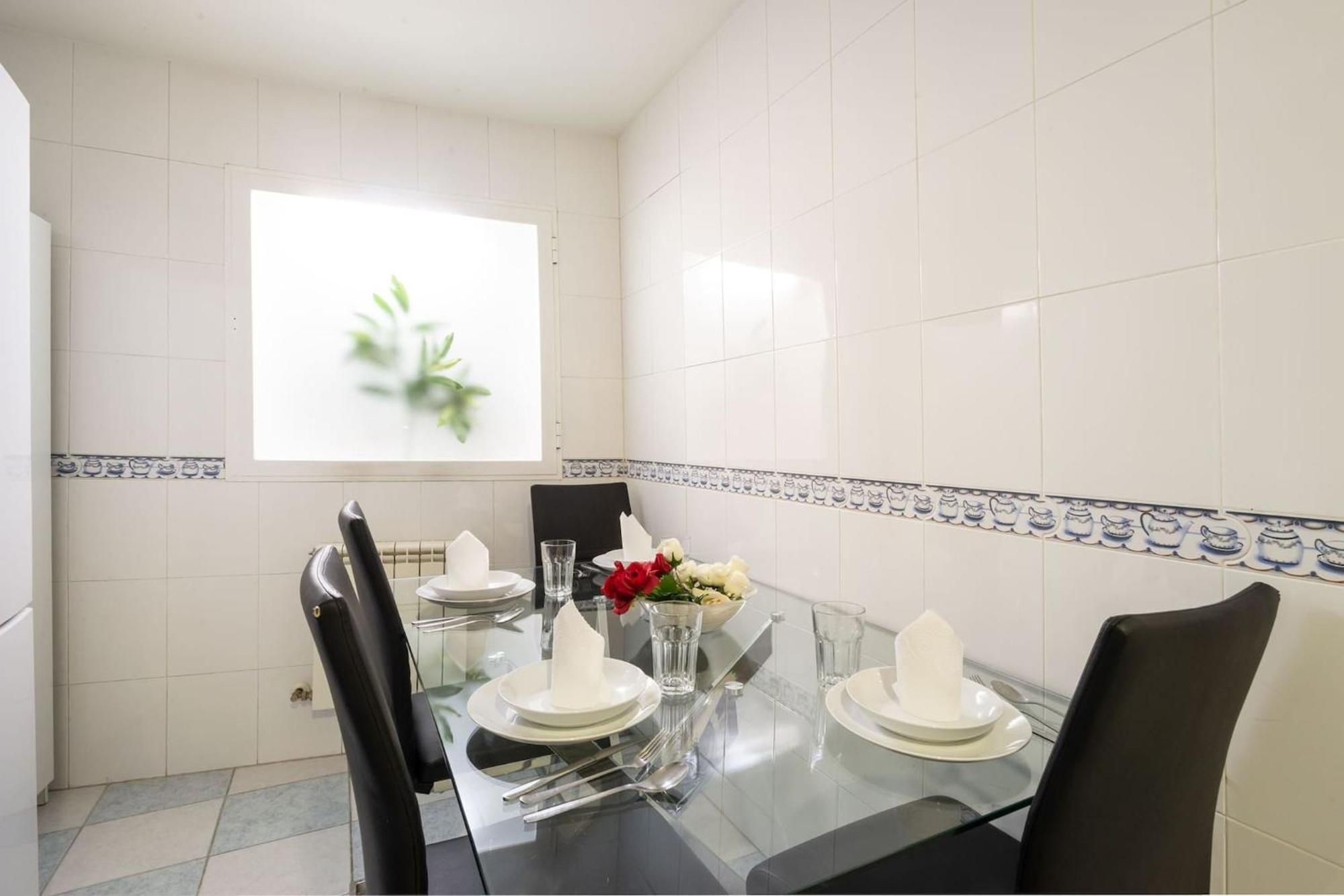 Apartamentos Day Madrid Tribunal Centro Gran Via Sol Kültér fotó