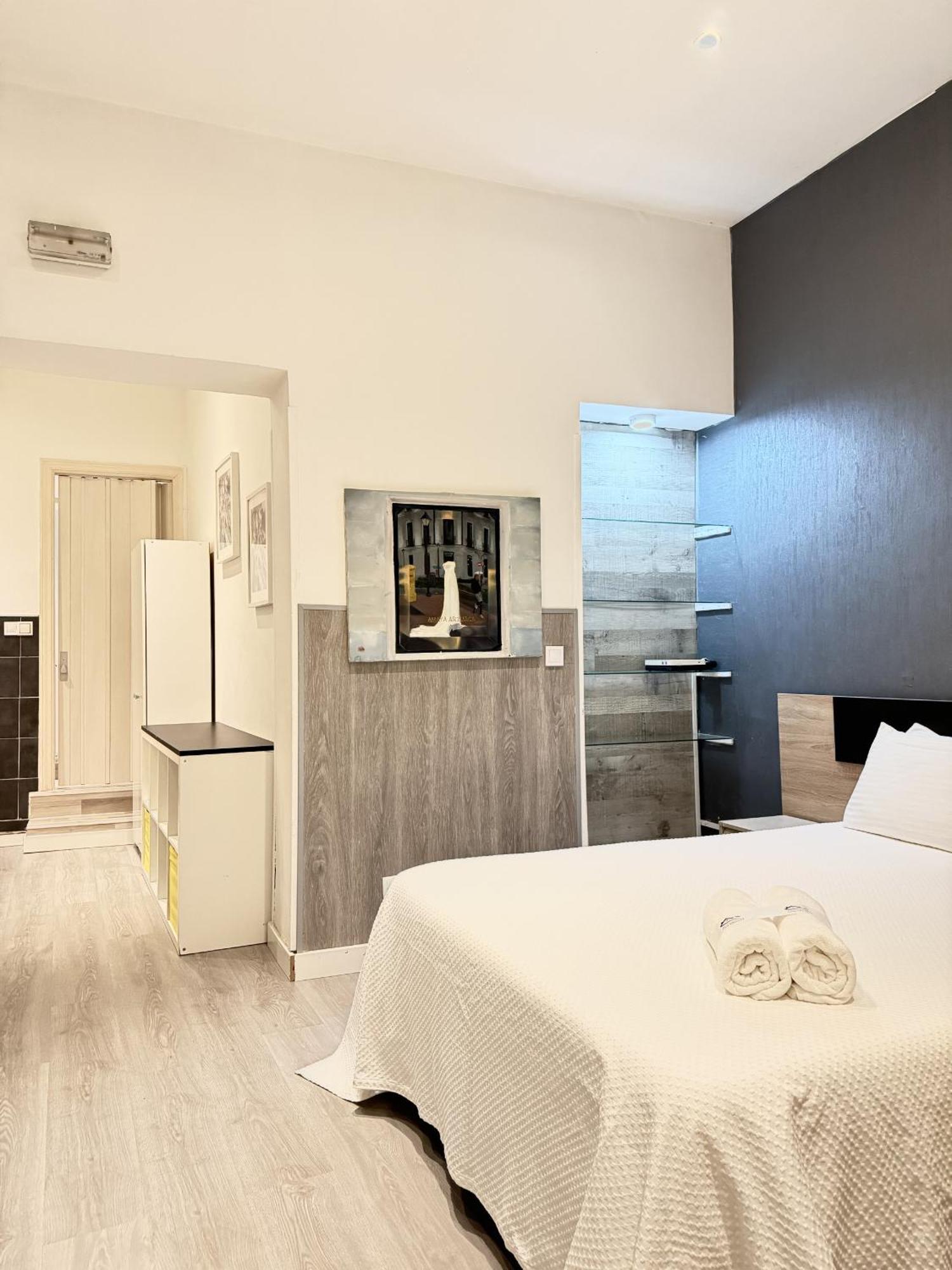 Apartamentos Day Madrid Tribunal Centro Gran Via Sol Kültér fotó